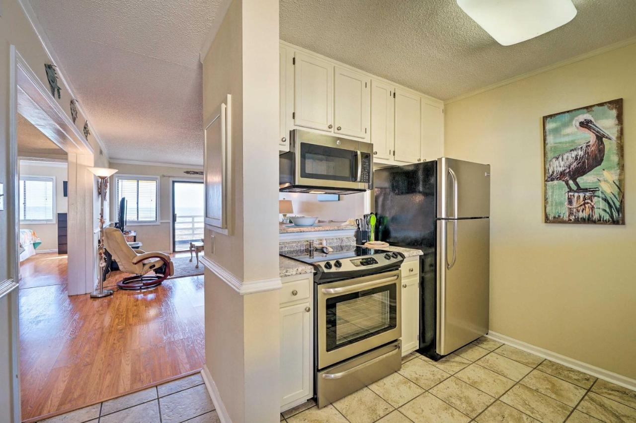 Apartamento Breezy Beach Retreat With 180-Degree Ocean Views! Carolina Beach Exterior foto