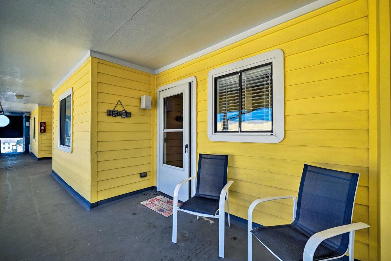 Apartamento Breezy Beach Retreat With 180-Degree Ocean Views! Carolina Beach Exterior foto
